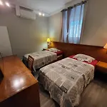 Seven Hills (adults Only) * Lisbona