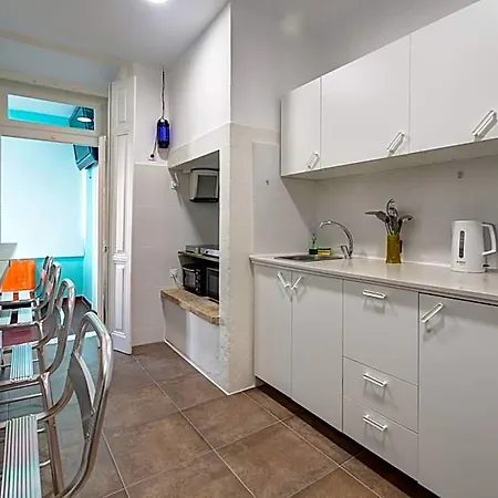 Seven Hills (adults Only) Hostel