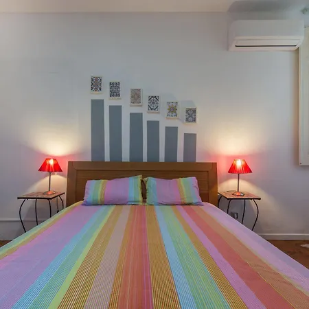 Albergue Seven Hills (adults Only)