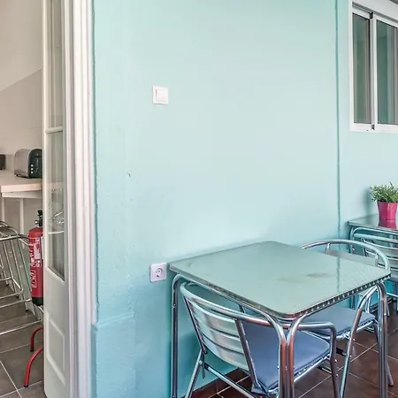 Seven Hills (adults Only) Hostal