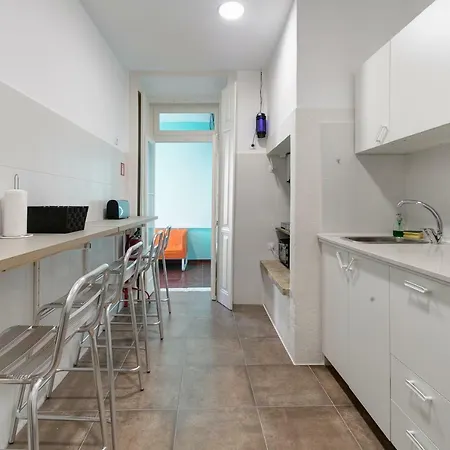 Seven Hills (adults Only) Hostal *