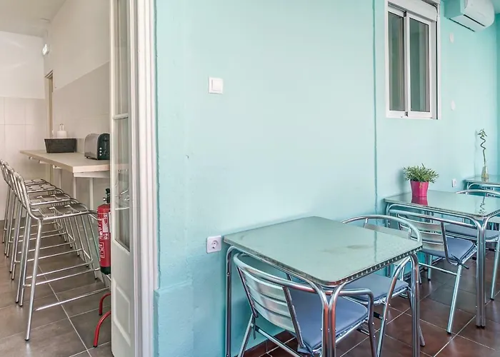 Seven Hills (adults Only) Hostel